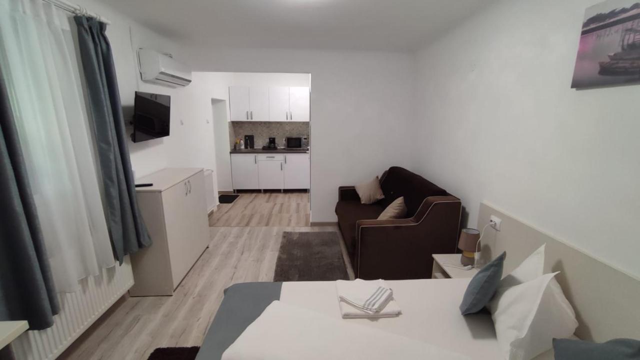 Casa Laur Hotel Baile Felix Luaran gambar